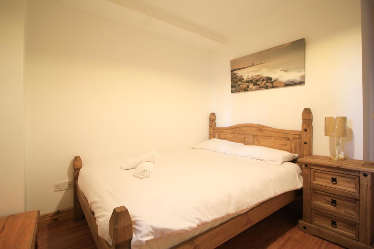 Seaside Views Apartment Голуей Екстериор снимка