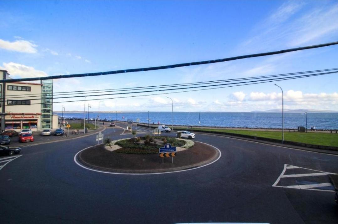 Seaside Views Apartment Голуей Стая снимка